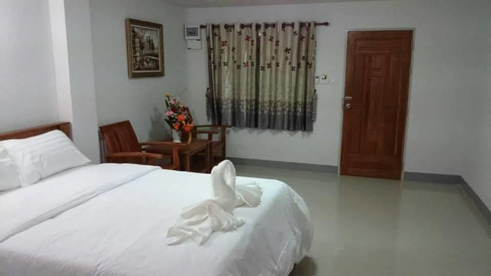Siya House Hotel Чианг Рай Екстериор снимка